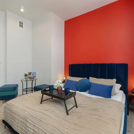 Spacious Near Cardiology Clinic By Renters * 크라쿠프